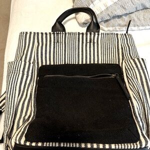 Universal Thread Backpack